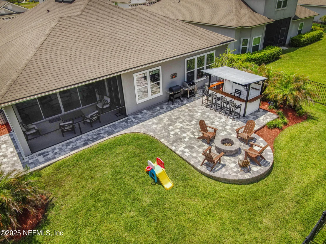 Photo of 310 CEDARSTONE Way