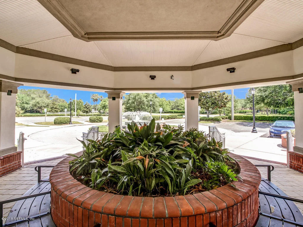 Photo of 1056 FLORA PARKE Drive