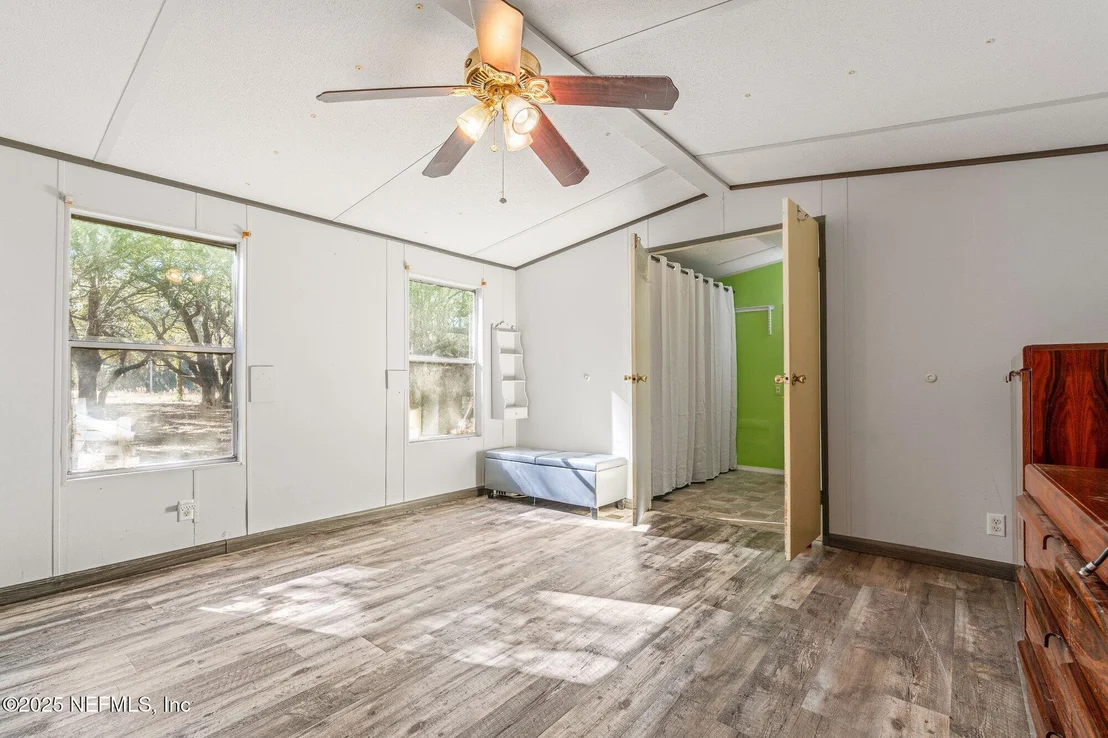 Photo of 103 WALKER Avenue