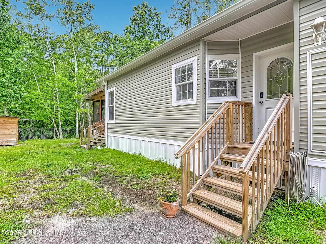 Photo of 137 KERRY Drive