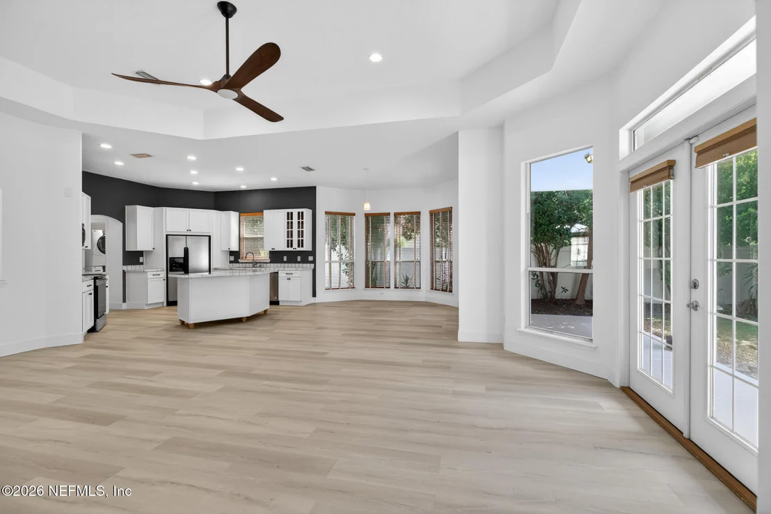 Photo of 10133 DELPOINT Lane