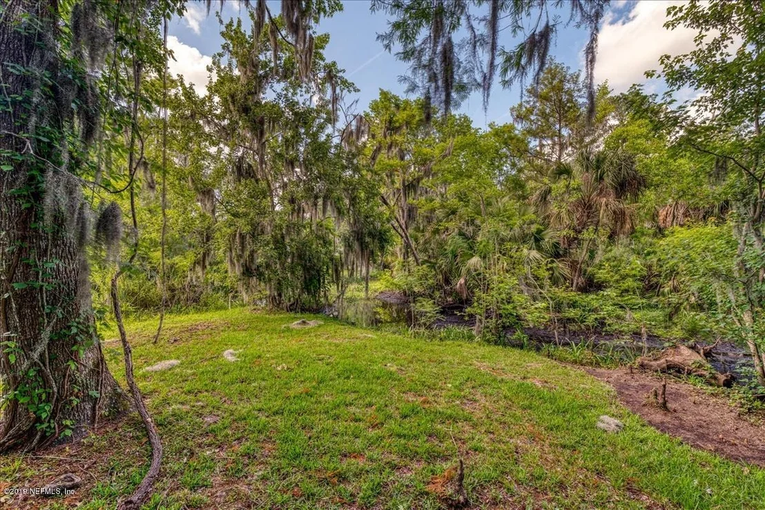 Photo of 2127 LA VACA Road