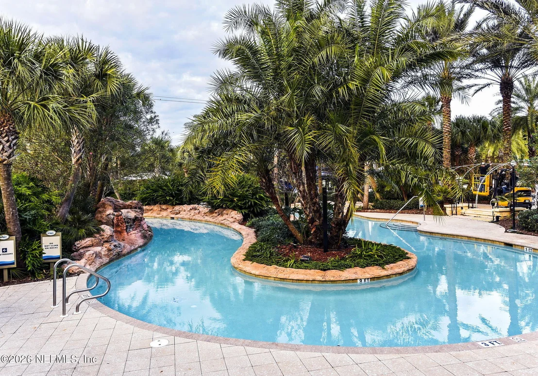Photo of 605 SHELL RIDGE Lane