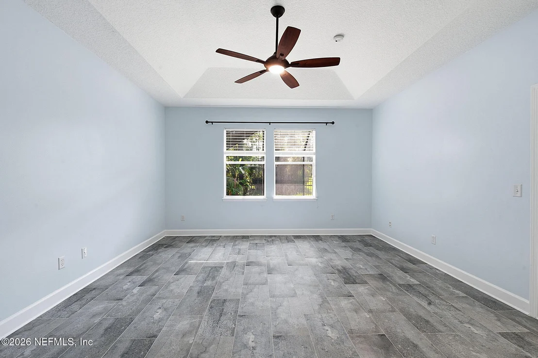 Photo of 2325 LINKS Drive