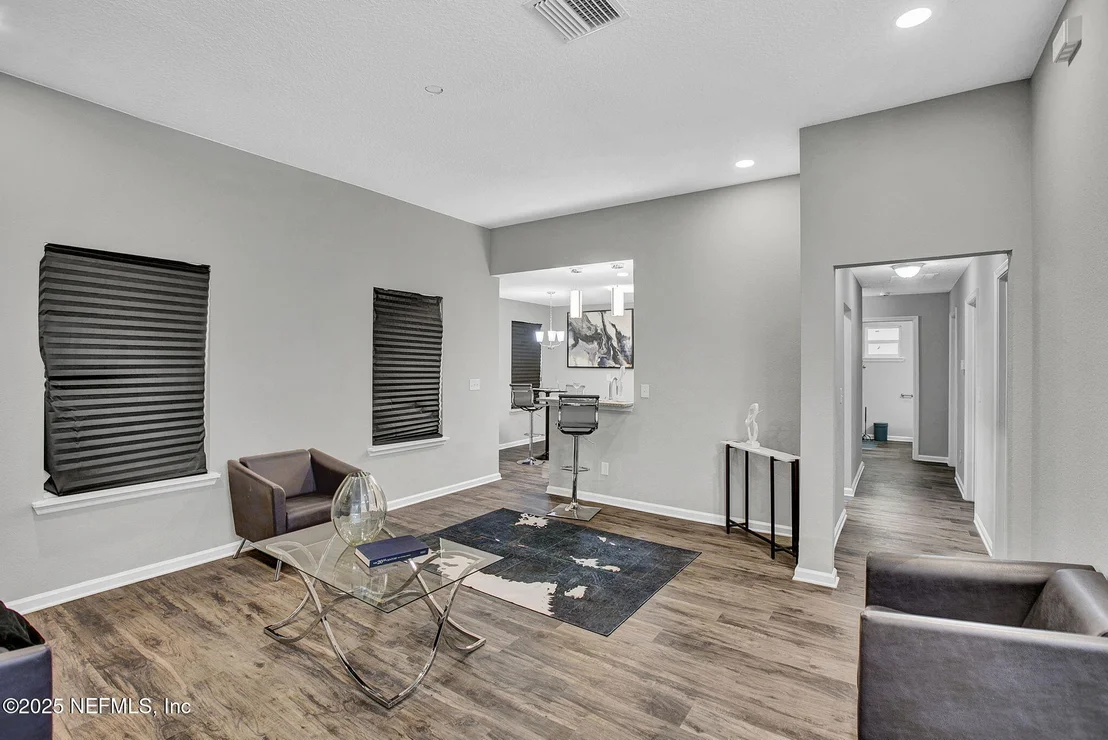 Photo of 7442 RICHARDSON Road
