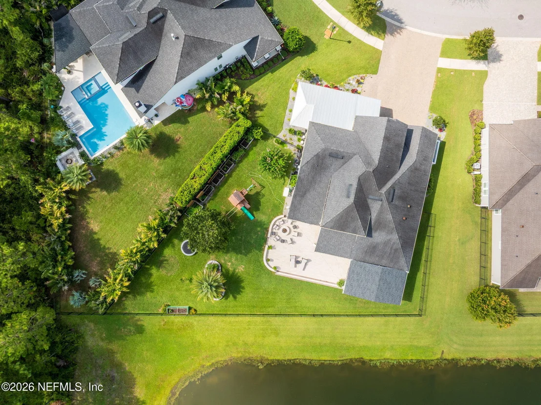 Photo of 681 GLENNEYRE Circle