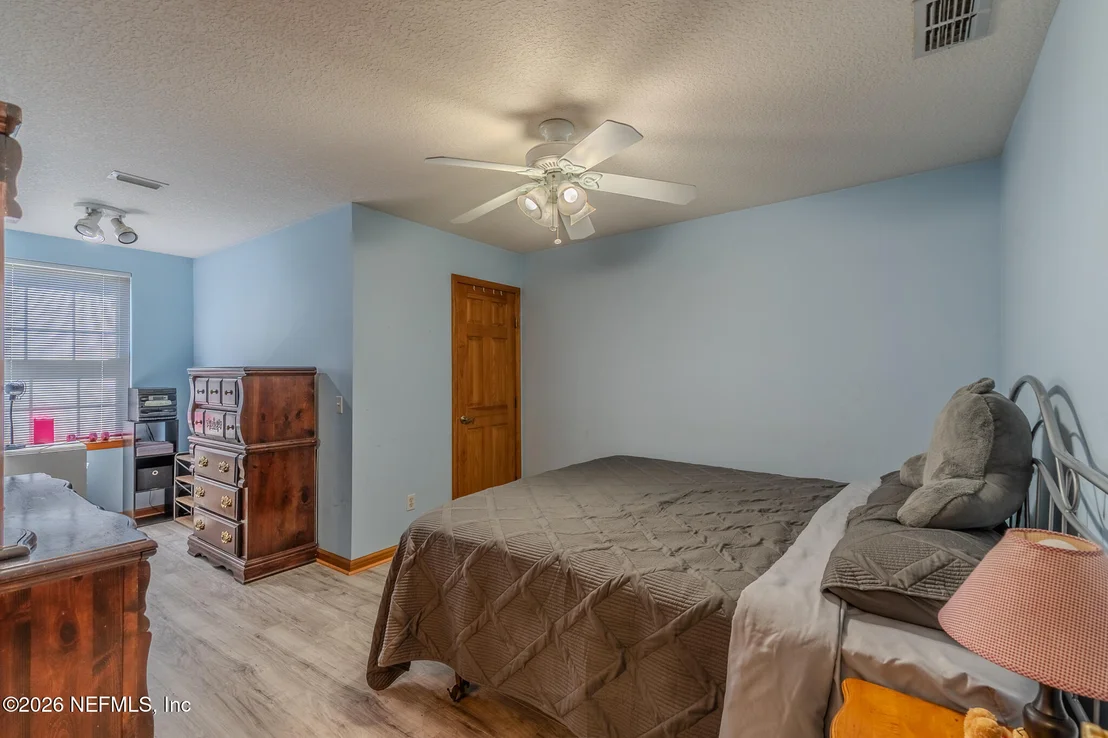 Photo of 1801 LAKE Road