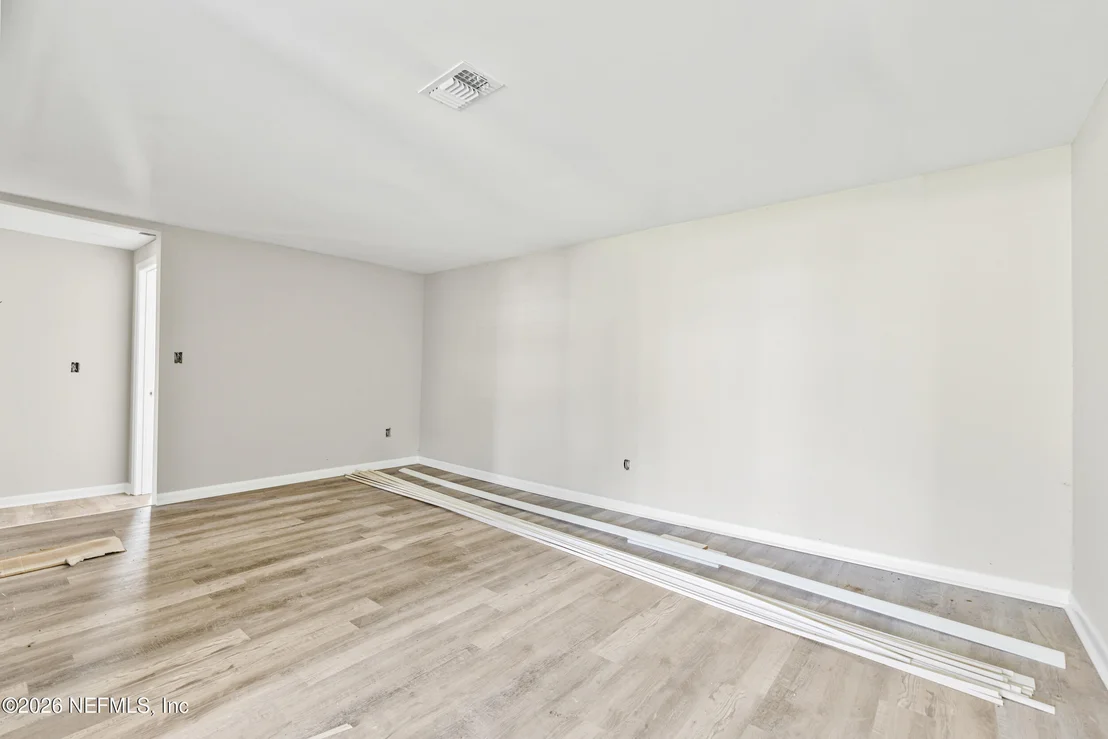Photo of 5764 HECKSCHER Drive