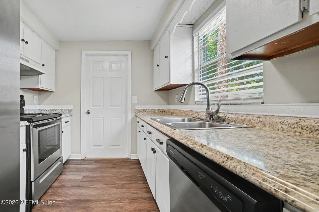 Photo of 1647 RHONDA Drive