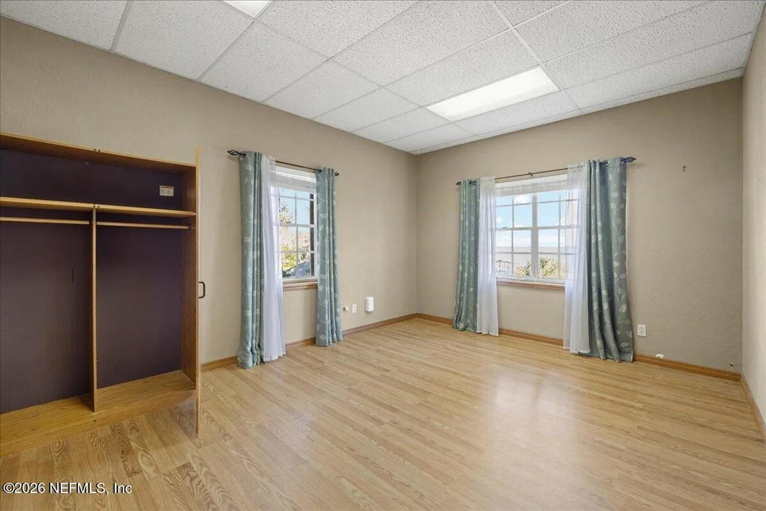Photo of 10 CENTRAL Avenue
