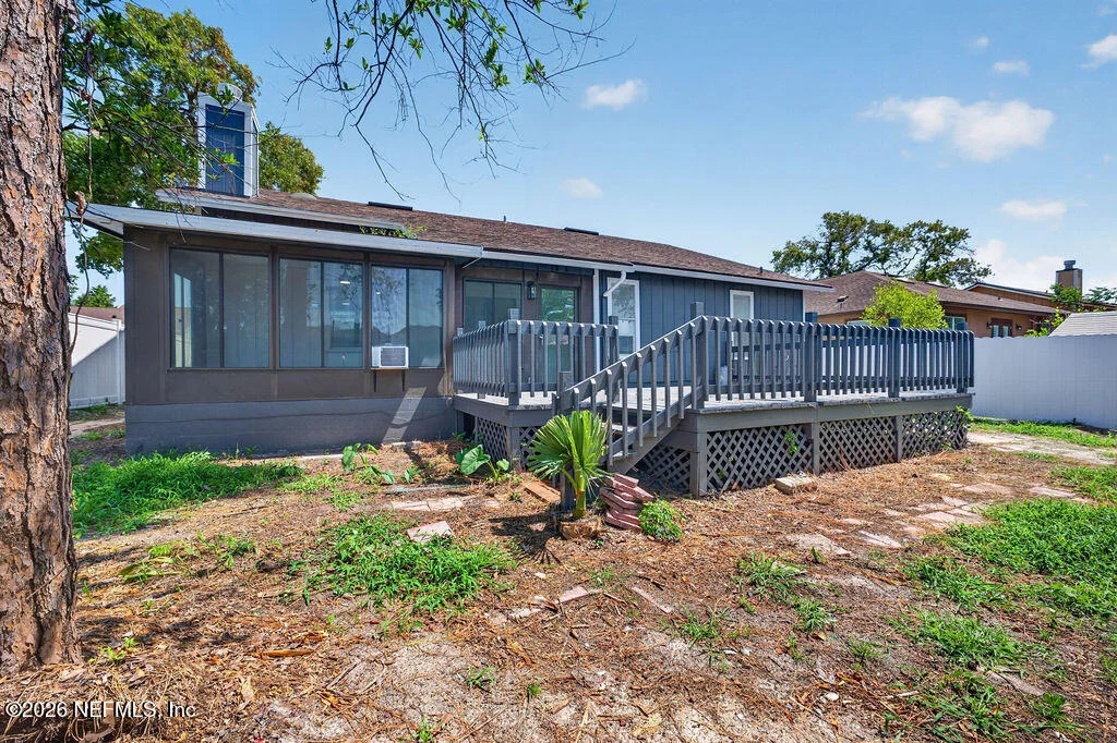Photo of 8050 MARSEILLES Drive
