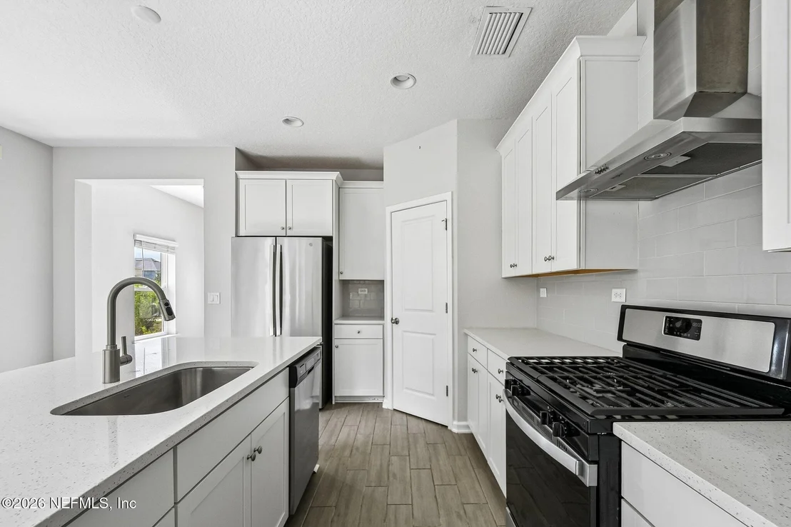 Photo of 184 WINEBERRY Lane