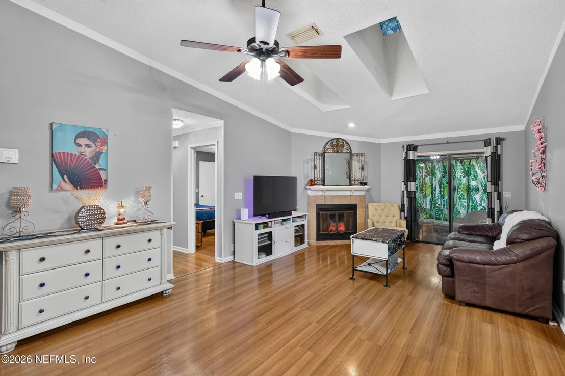 Photo of 8005 FLEUR DE LIS Drive