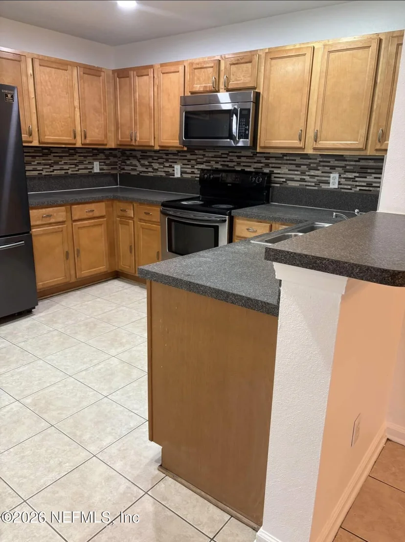 Photo of Unit 9 at 3620 KIRKPATRICK Circle