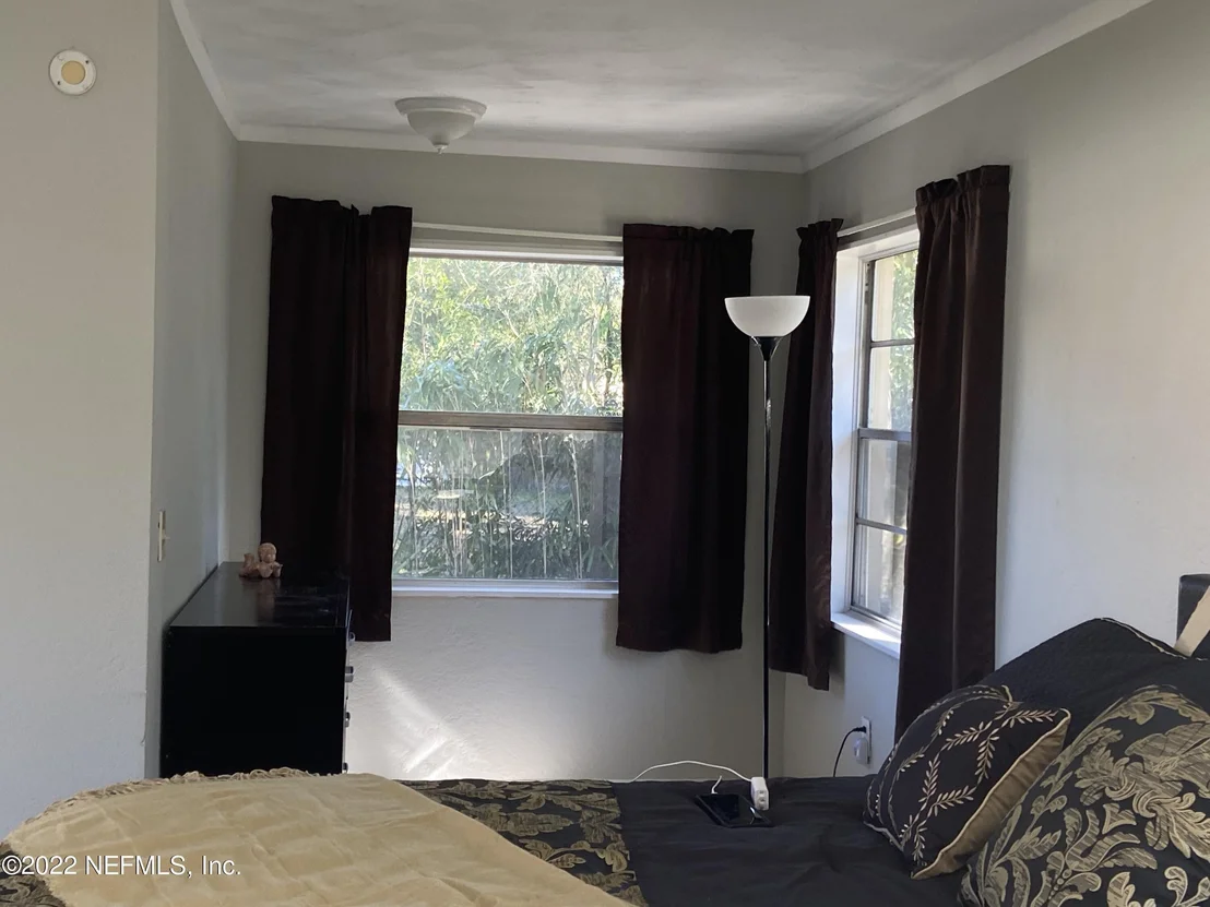 Photo of 308 LINDEN Lane
