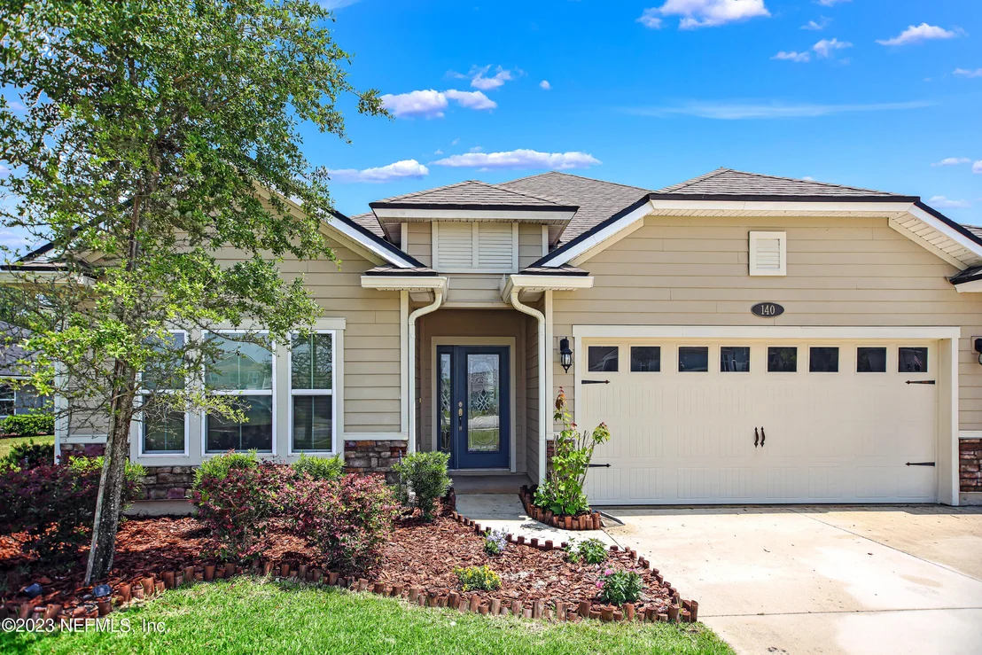 Photo of 140 CEDARSTONE Way