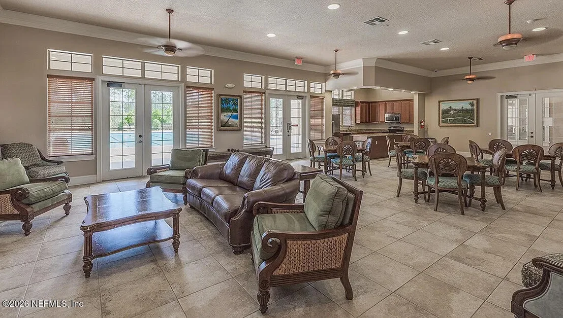 Photo of 65378 RIVER GLEN Parkway