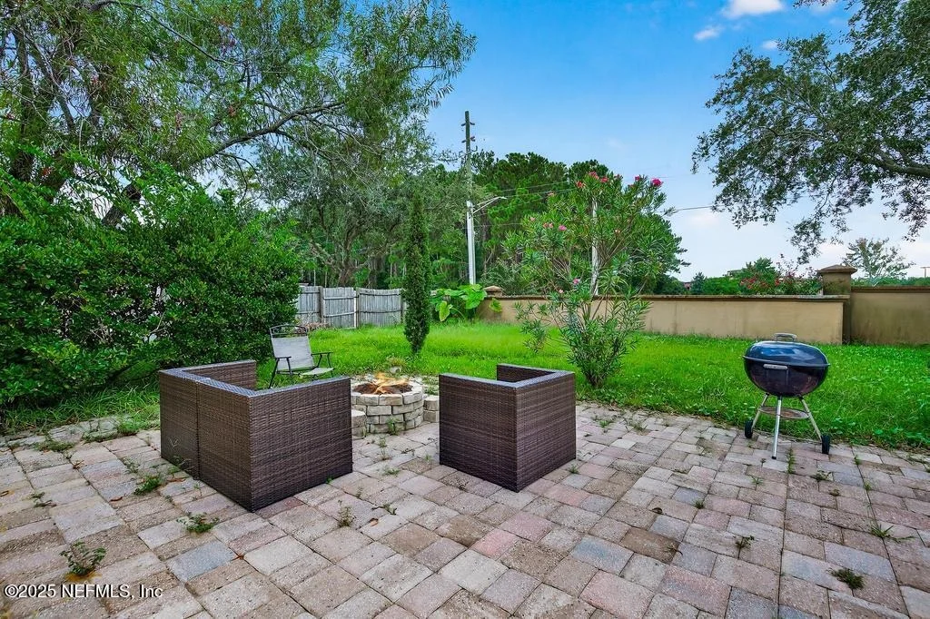 Photo of 12418 TROPIC Drive