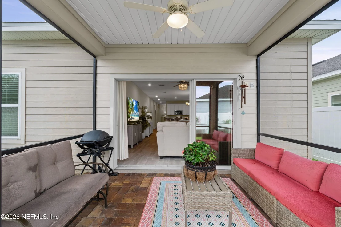 Photo of 39 CRYSTAL CREST Lane