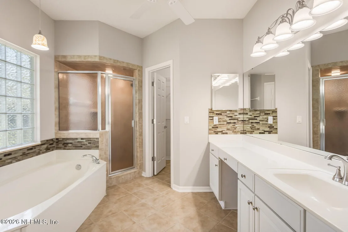 Photo of 940 BLACKBERRY Lane