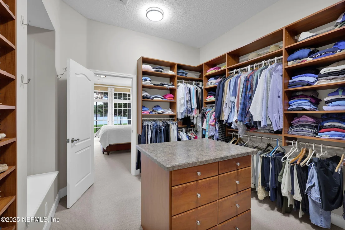 Photo of 159 LA MESA Drive