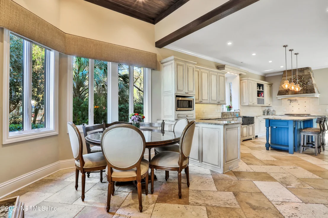 Photo of 3531 BEAUCLERC Circle N