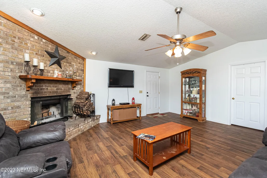 Photo of 5892 NW 201st Way