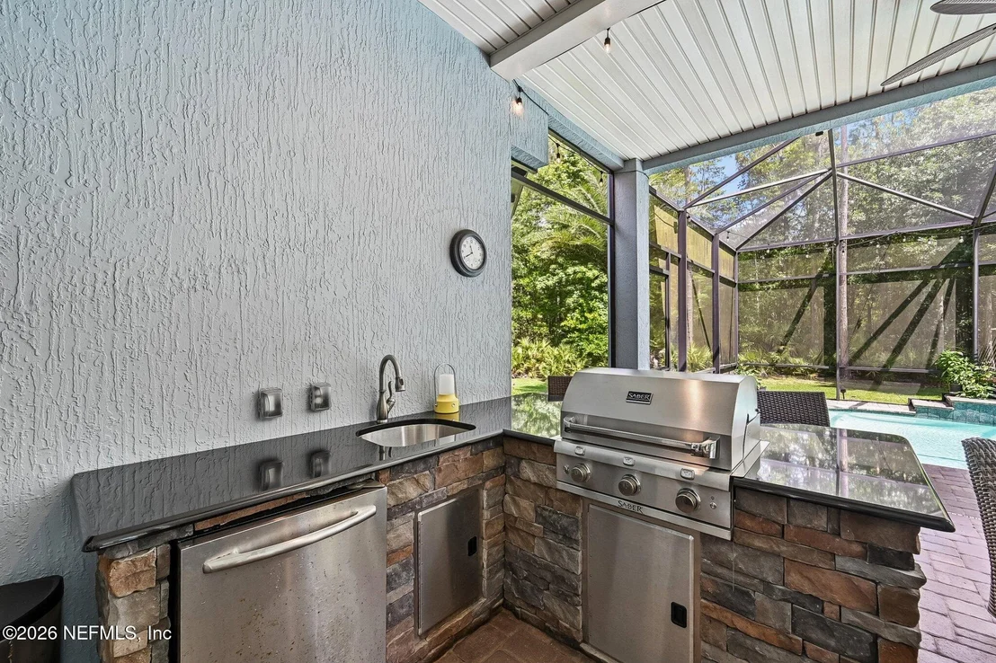 Photo of 136 DUNDEE Place