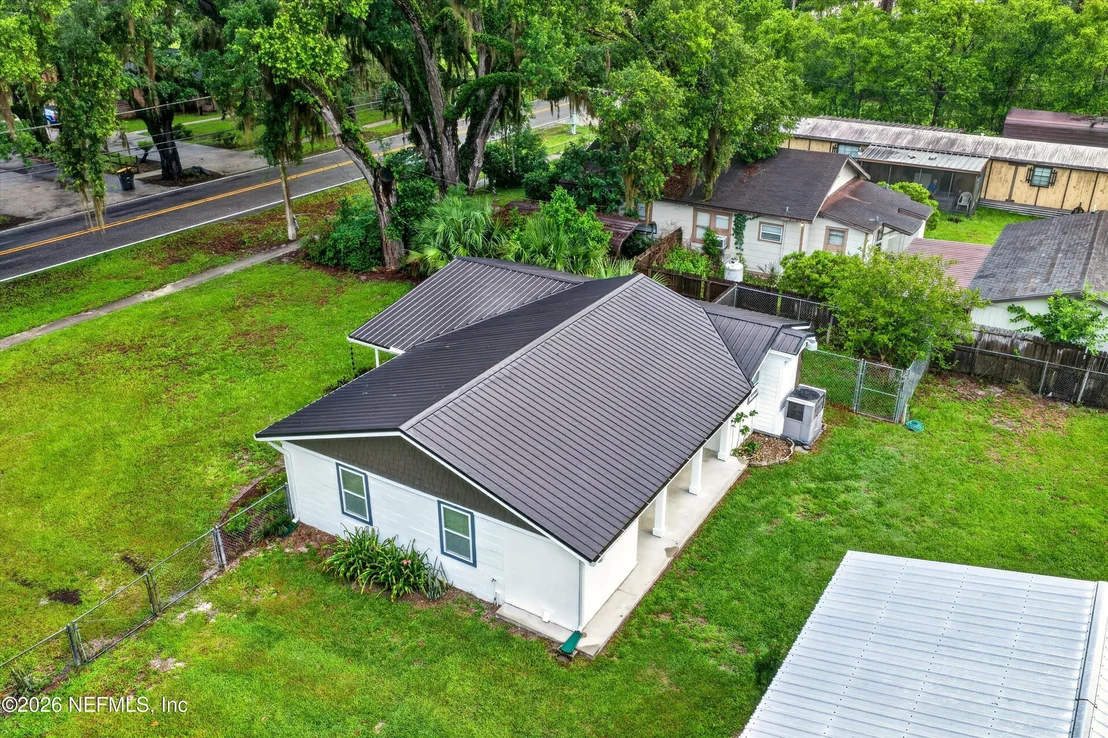Photo of 1619 HAMMOND Boulevard