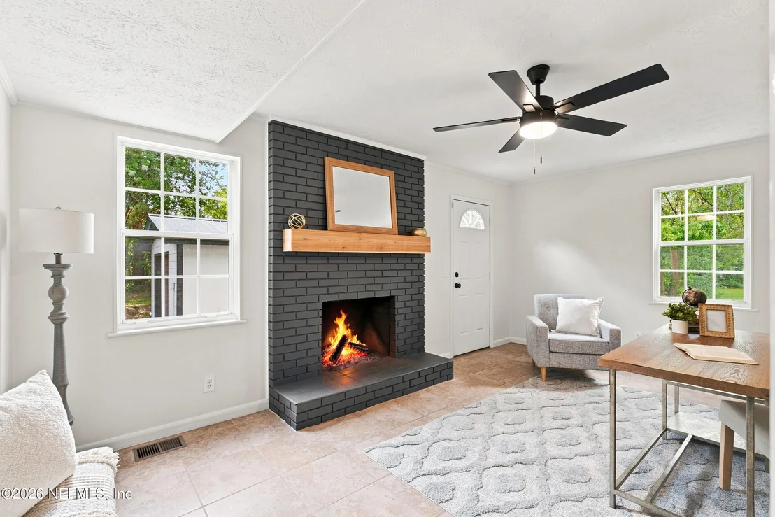Photo of 116 SUZANNE Avenue