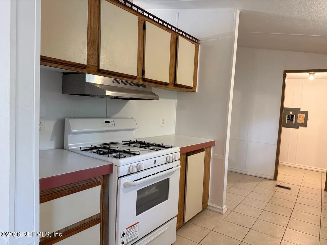 Photo of 8105 COLEE COVE Road