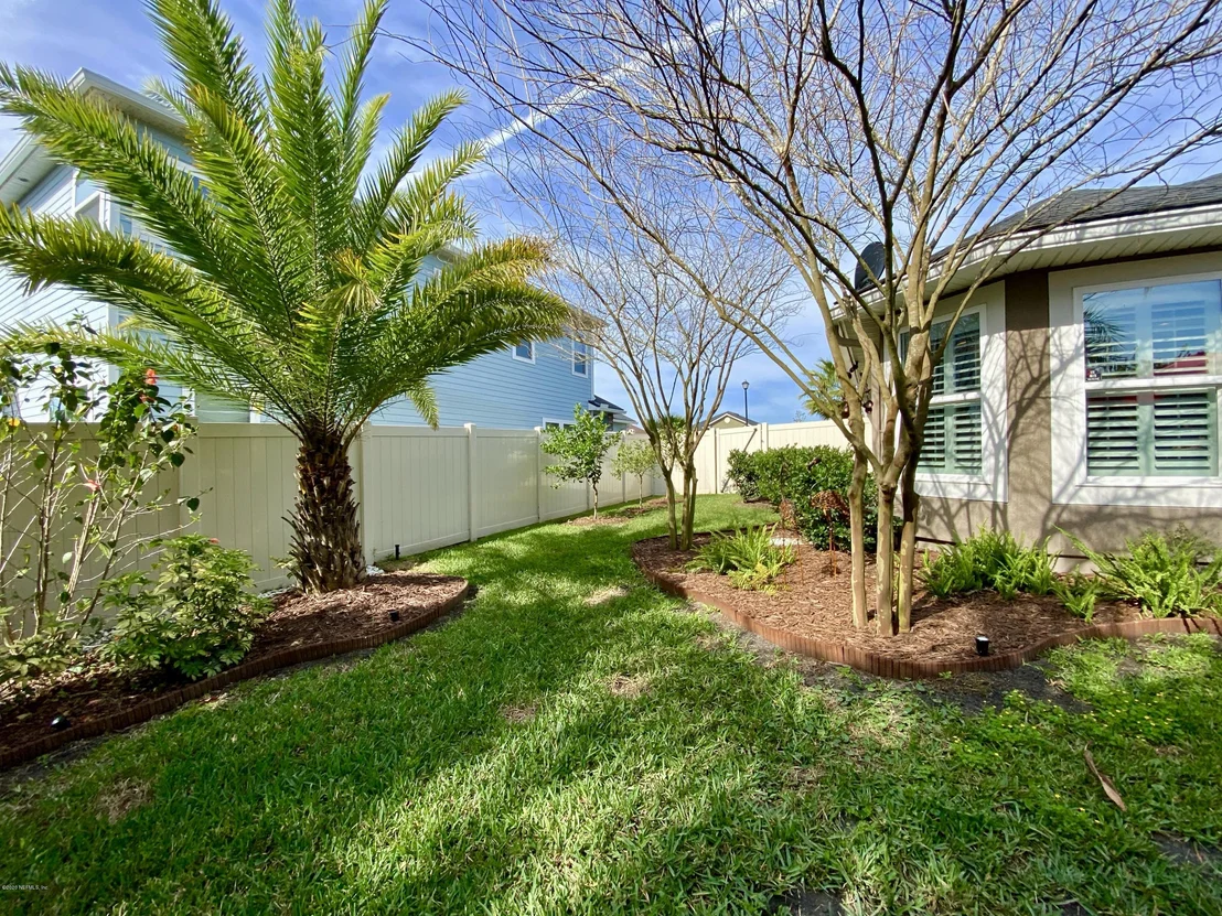 Photo of 23 MERCUTIO Lane