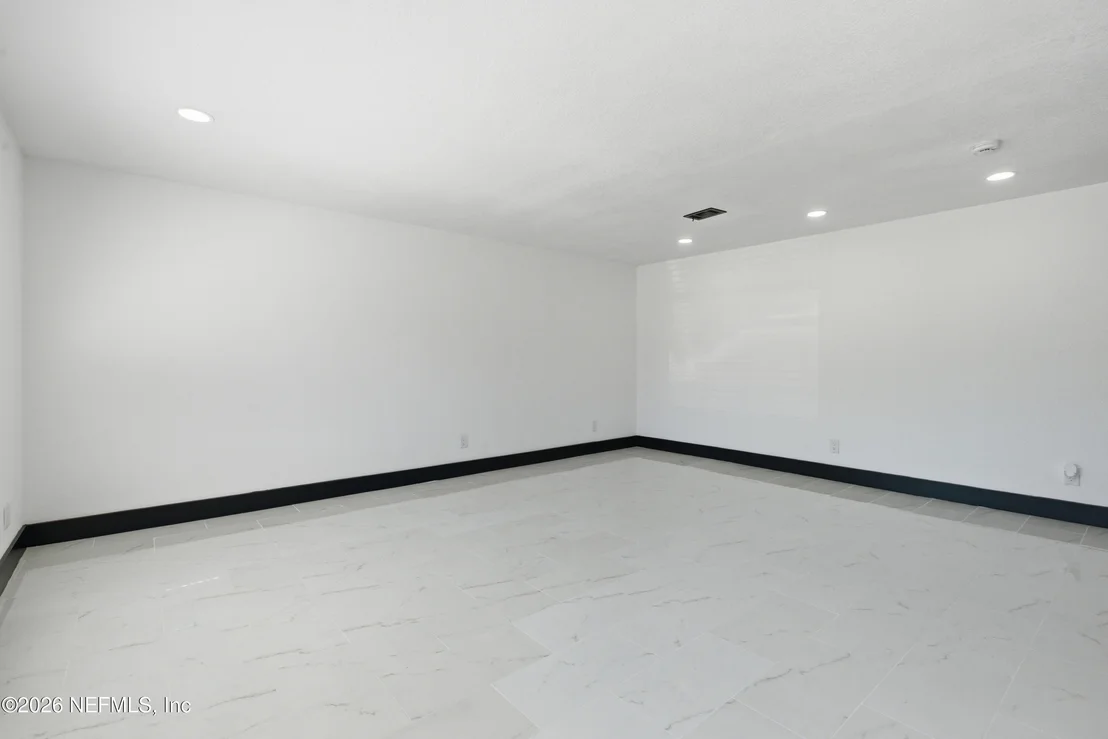 Photo of 802 ANTIGUA Road