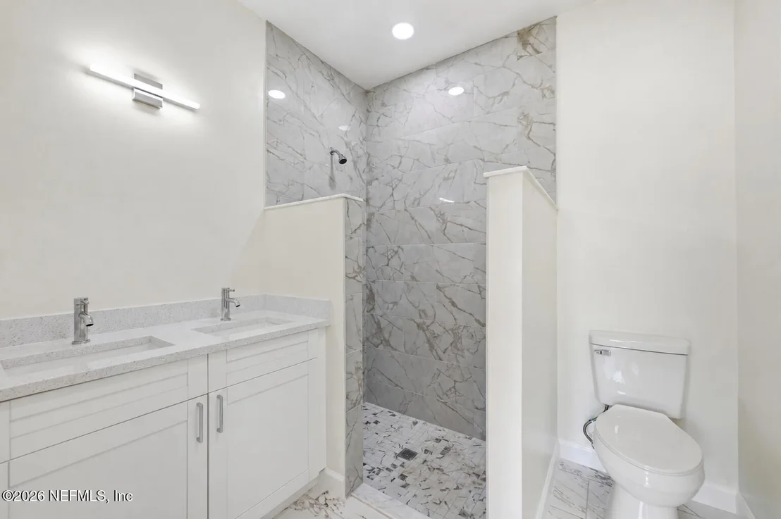 Photo of 115 SIESTA Circle
