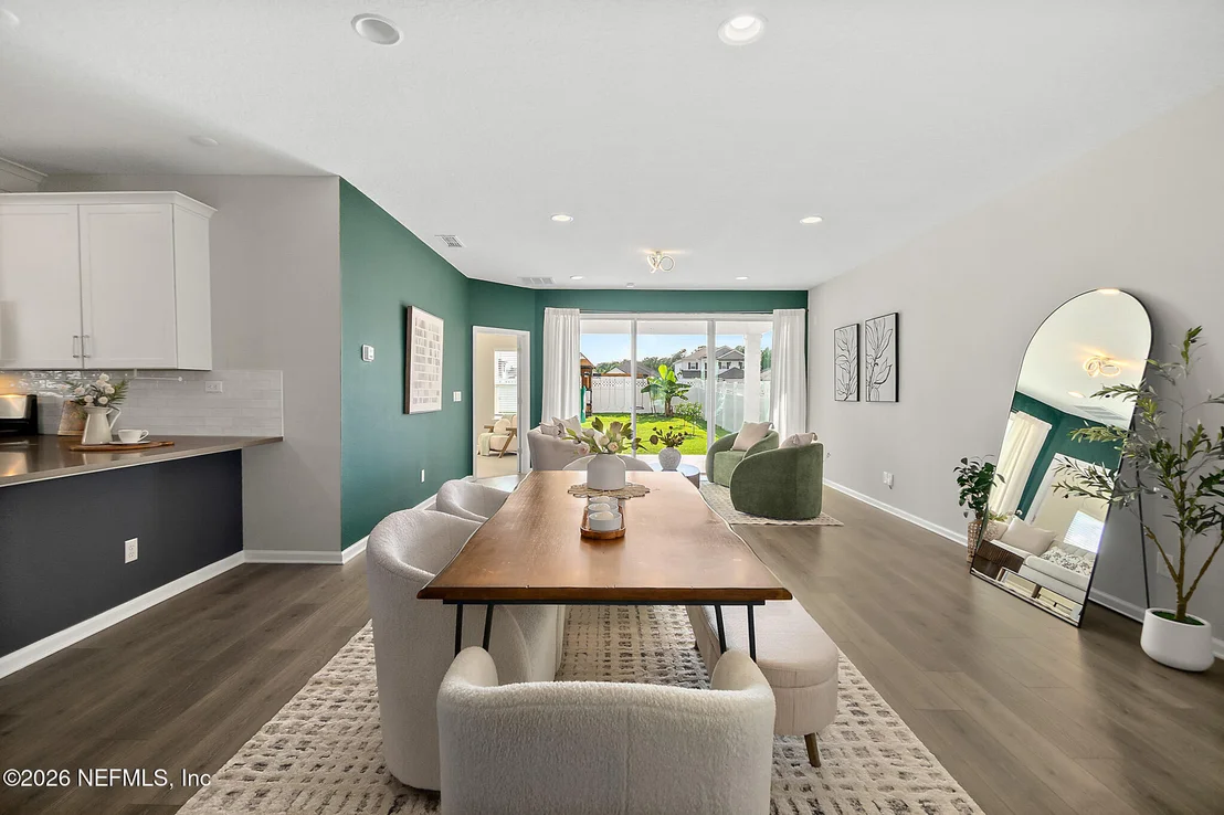 Photo of 542 SILVER LANDING Drive