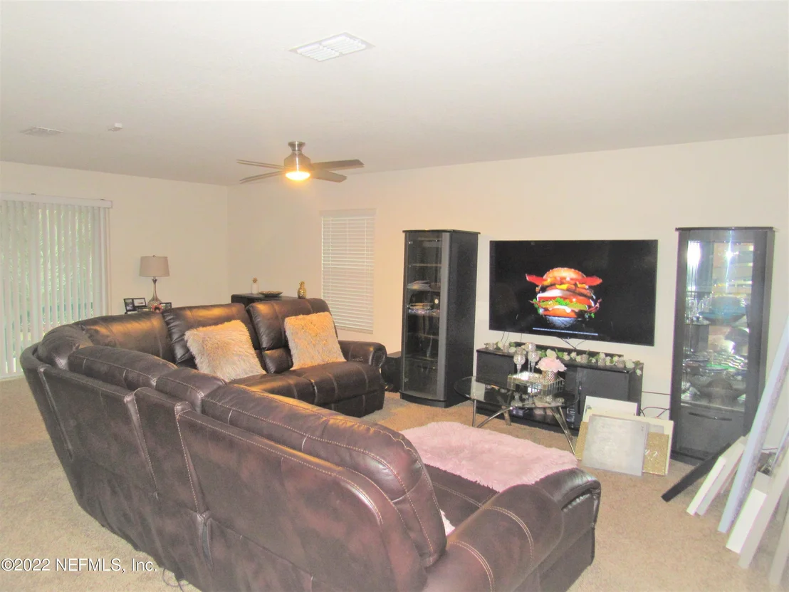 Photo of 12331 GLIMMER Way