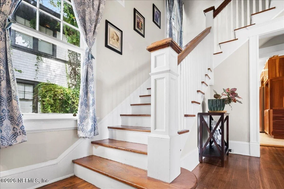 Photo of 1853 POWELL Place