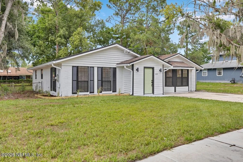 Photo of 6015 ROYAL ESTATES Place