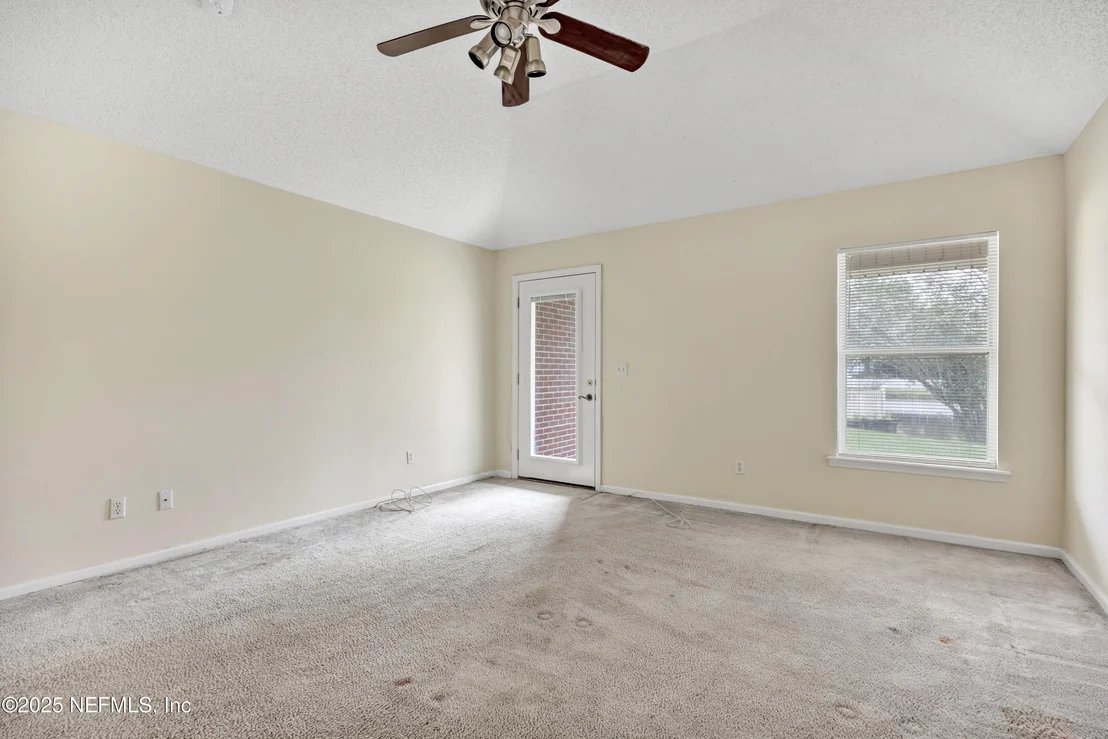 Photo of 4565 MAINMAST Lane