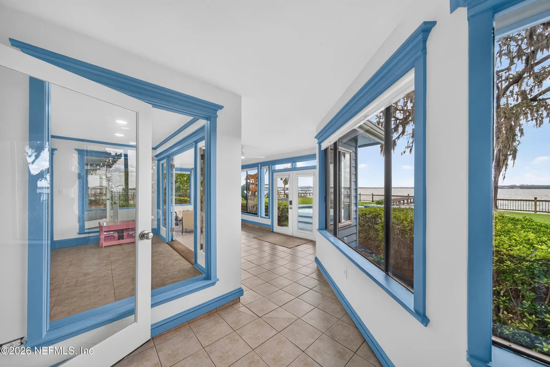 Photo of 13062 MANDARIN Road