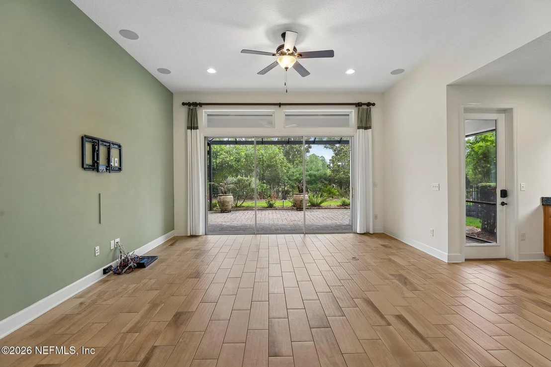 Photo of 122 PINE MANOR Drive