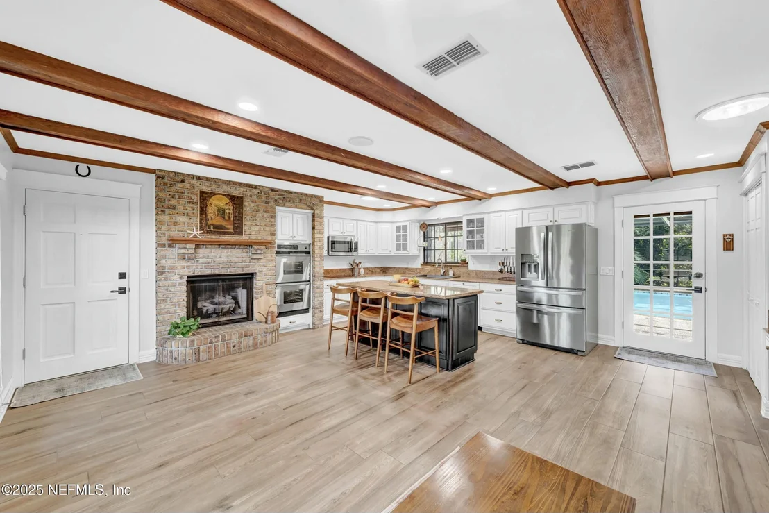 Photo of 4944 MARINERS POINT Drive