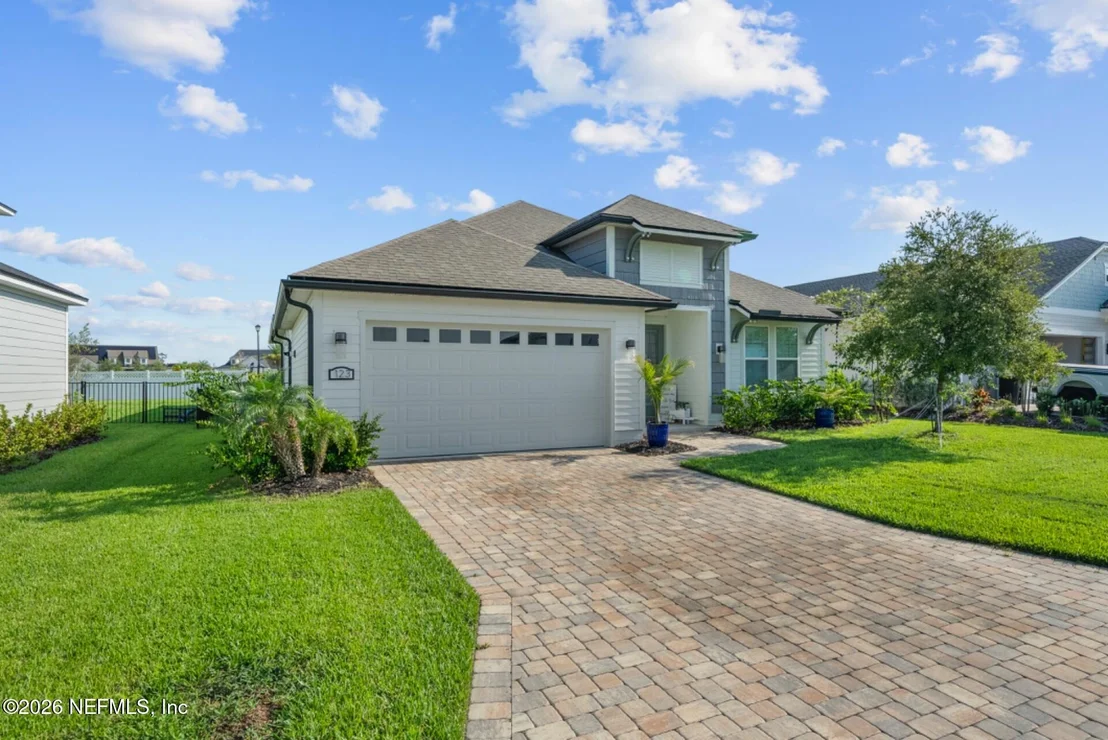 Photo of 123 THATCHAM Drive