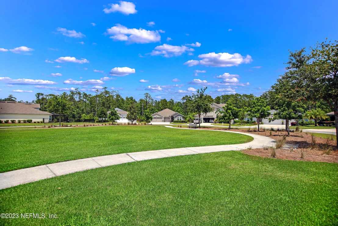 Photo of 140 CEDARSTONE Way