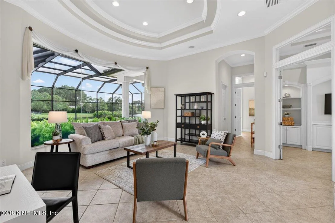 Photo of 161 N RIVER Drive