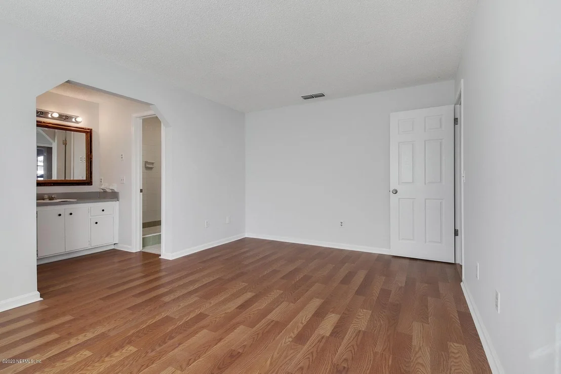 Photo of 1697 DEBBIE Lane