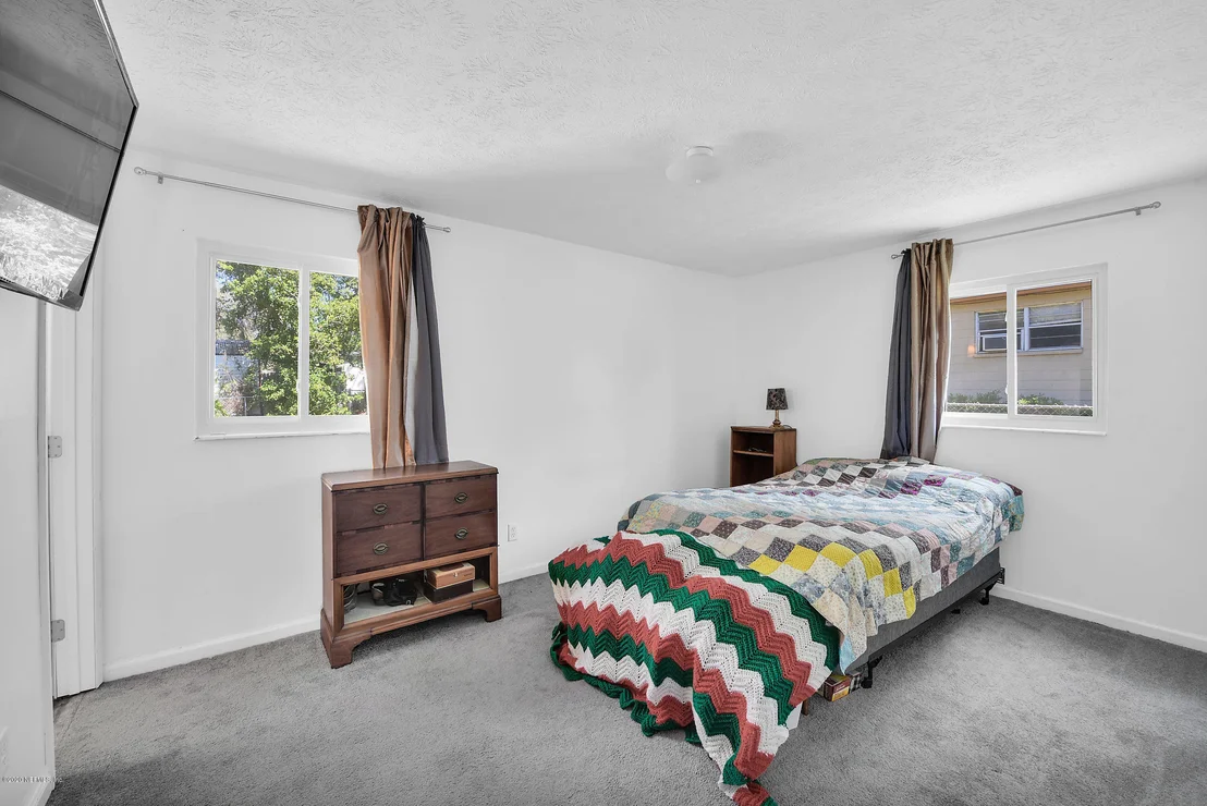 Photo of 421 CAPRICORN Lane