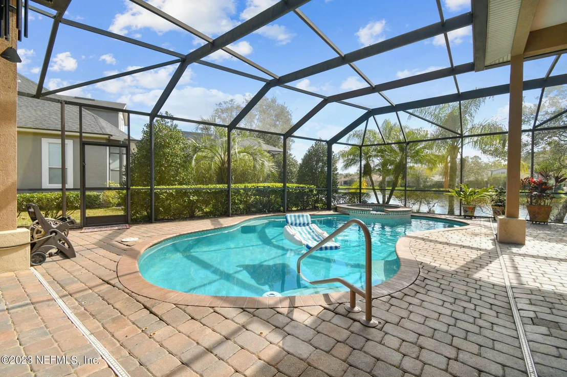 Photo of 608 DONALD ROSS Way