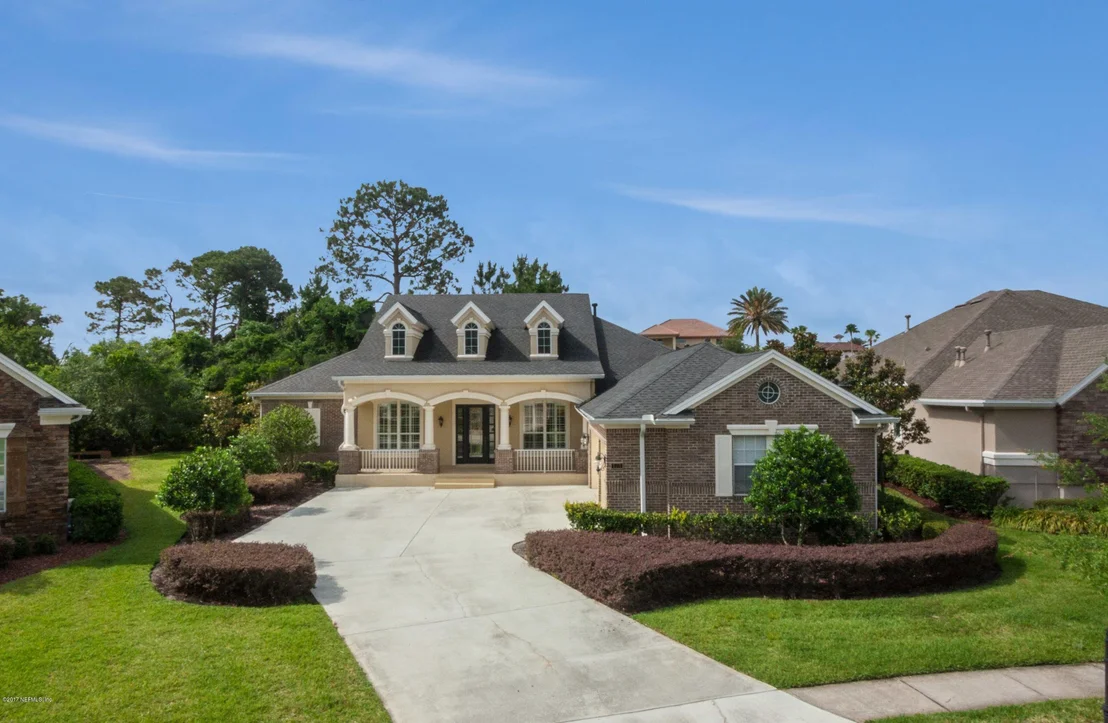 Photo of 171 LA MESA Drive