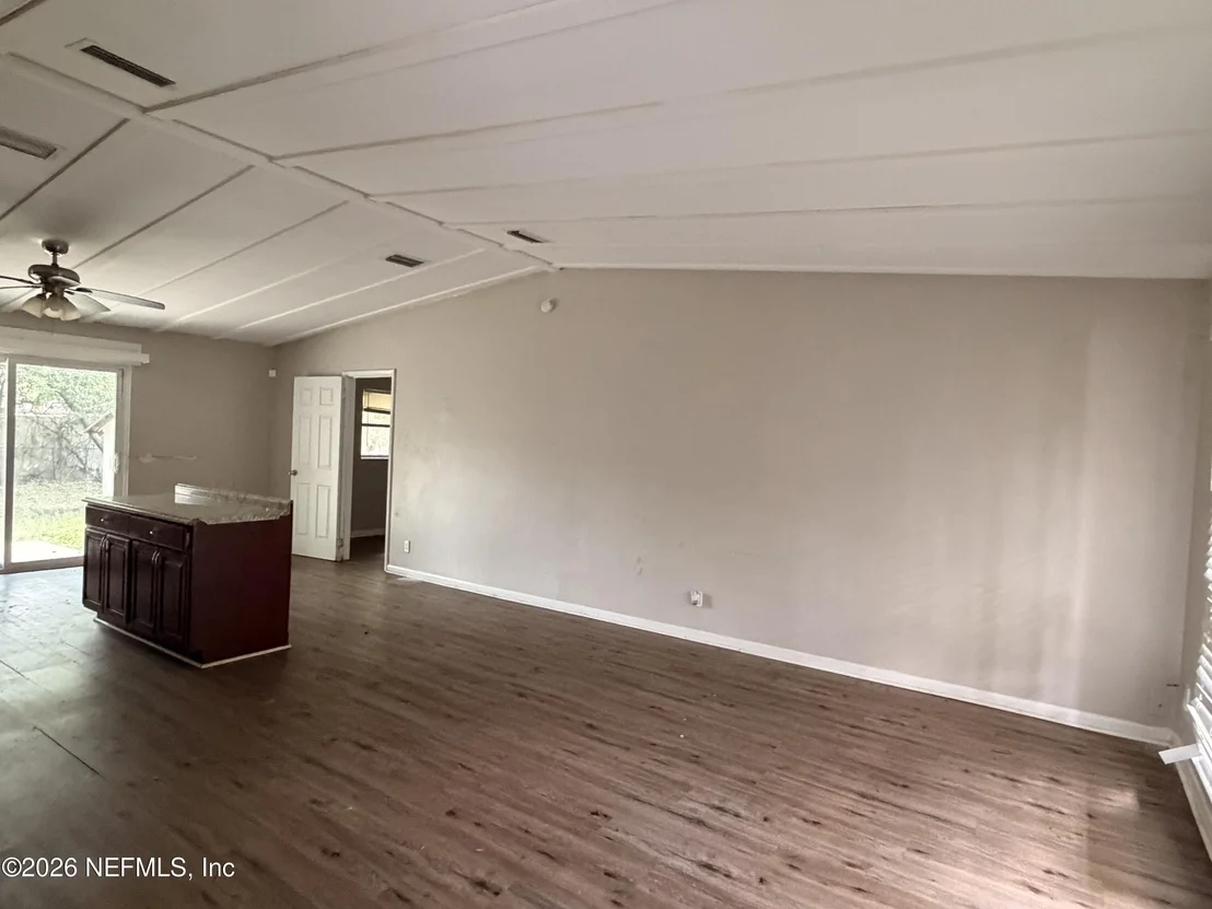 Photo of 7552 WHEAT Road